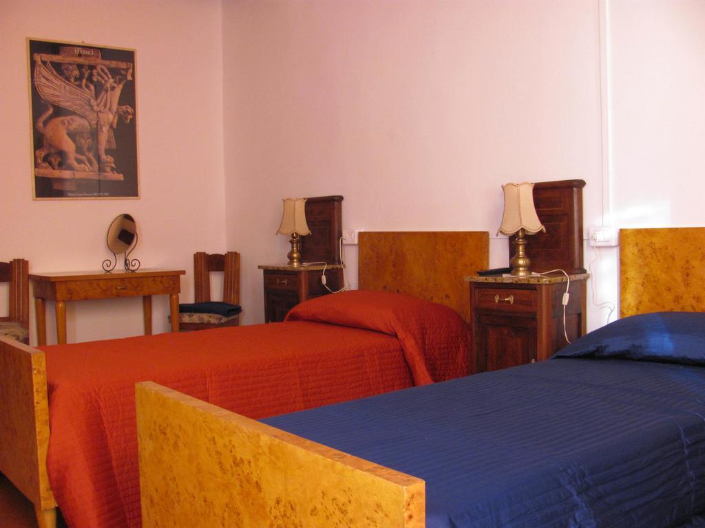 B&B San Francesco Πάρμα Δωμάτιο φωτογραφία